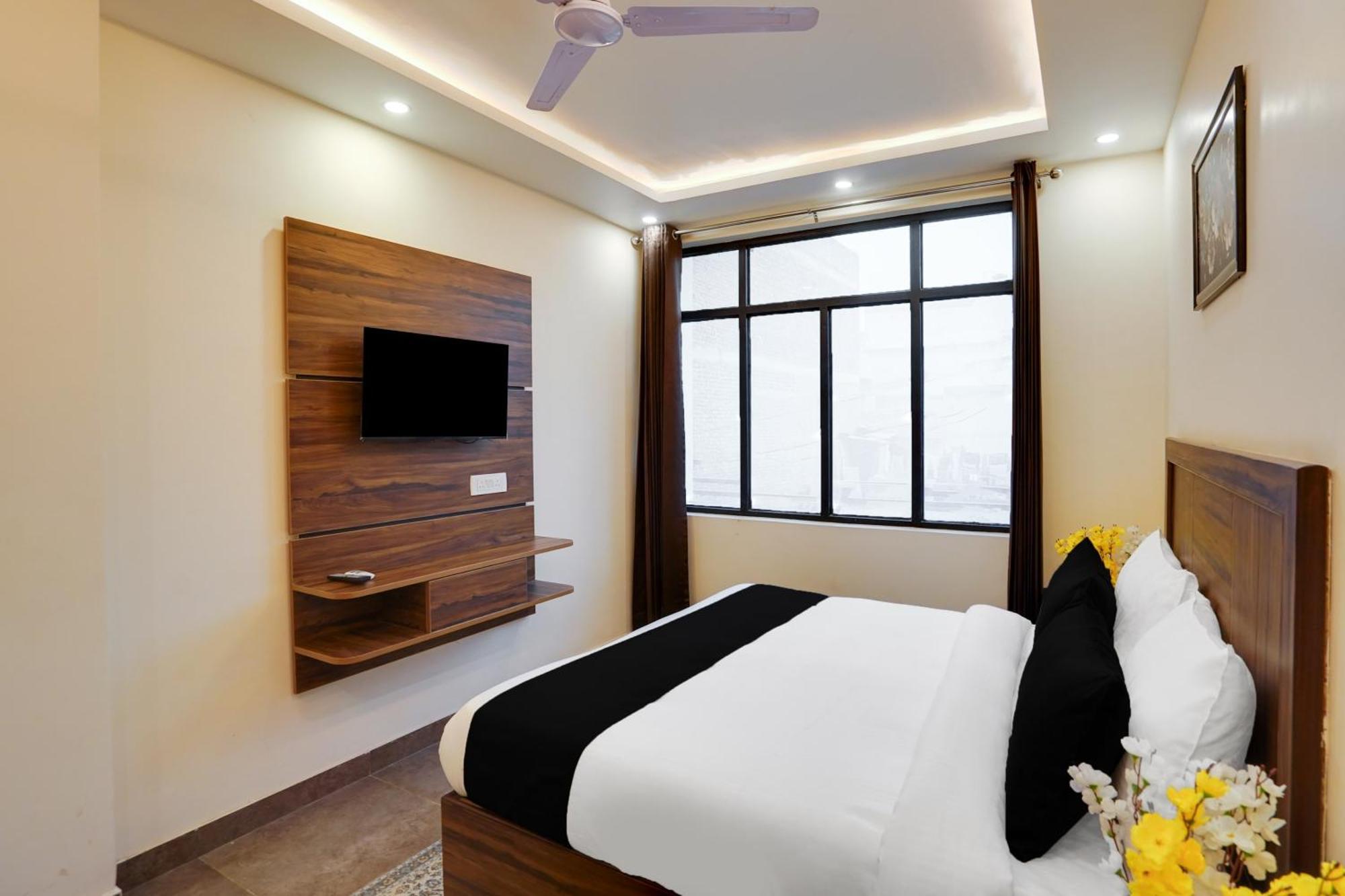 فندق Super Townhouse The Royal Casa غازي أباد المظهر الخارجي الصورة