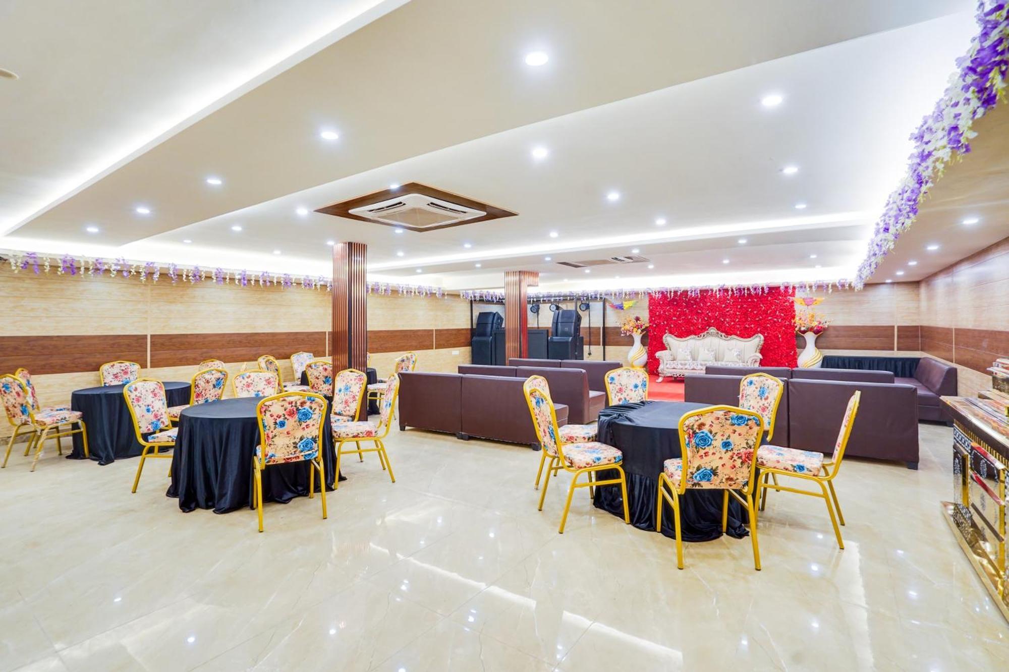 فندق Super Townhouse The Royal Casa غازي أباد المظهر الخارجي الصورة
