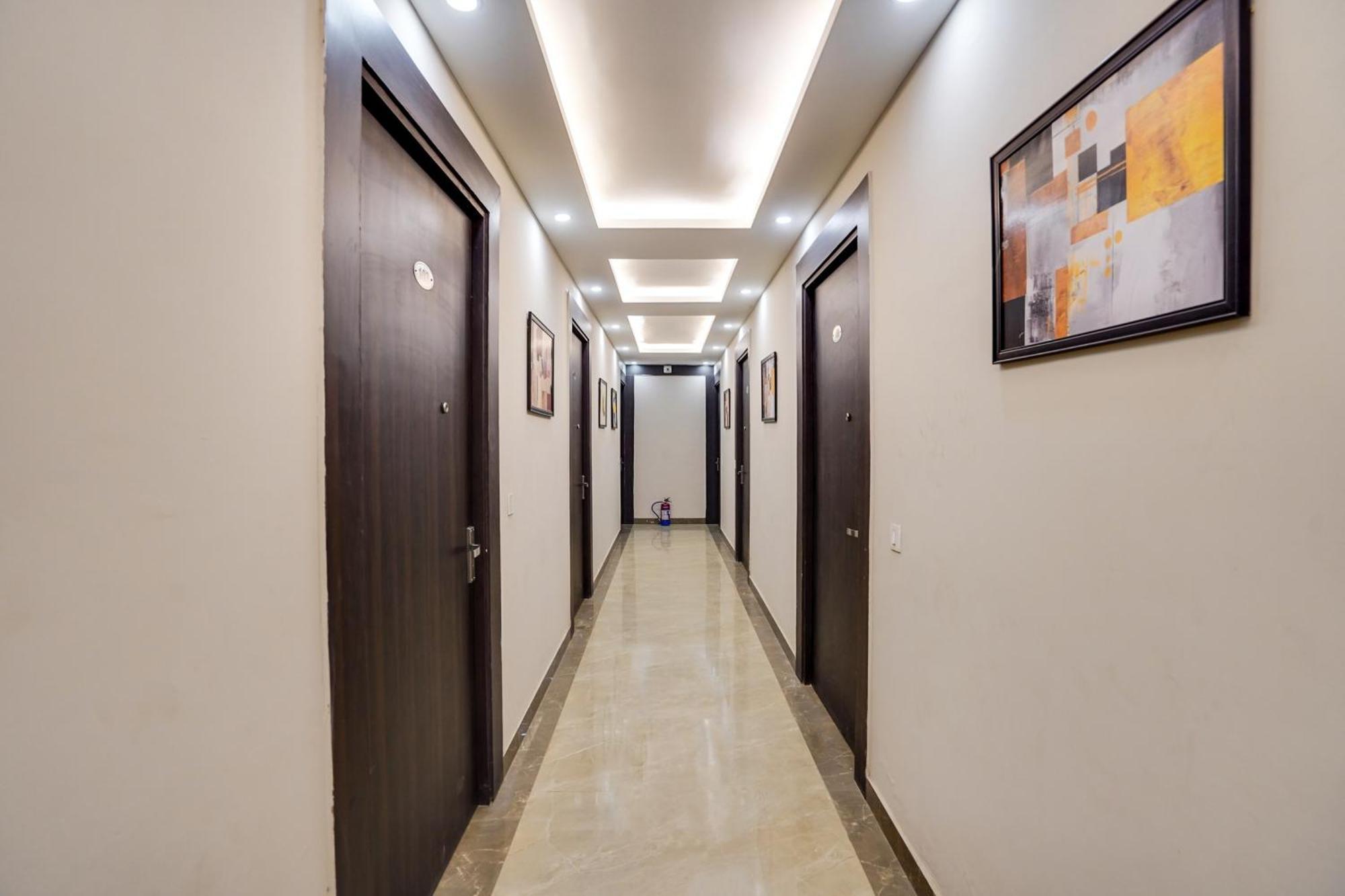 فندق Super Townhouse The Royal Casa غازي أباد المظهر الخارجي الصورة